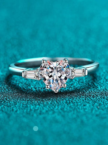 Fabulous Heart-shaped GRA Moissanite Diamonds Sterling 925 Silver Simple Marriage Proposal Fine Jewellery